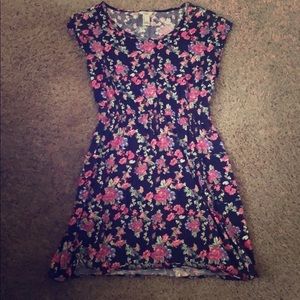 Forever 21 dress size small
